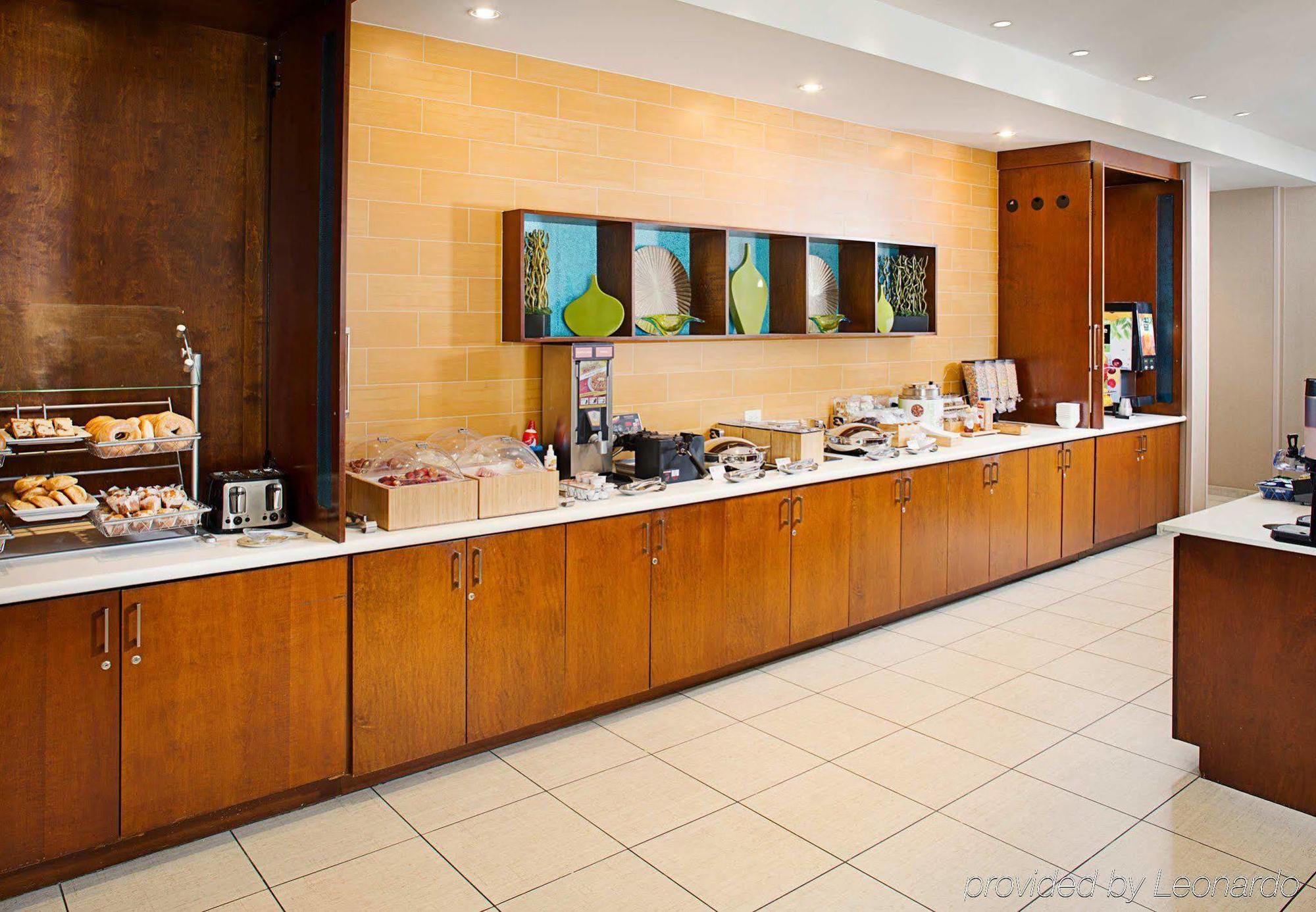 Springhill Suites By Marriott Dallas Richardson/Plano Exterior photo